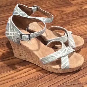 Toms Cork Espadrille Wedges Sz 9